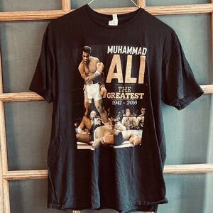 Muhammad Ali XL shirt
